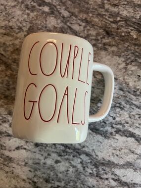 🇺🇸$5🇺🇸 Rae Dunn Cream 'Couple Goals' Ceramic Coffee Mug with Red Lettering EUC